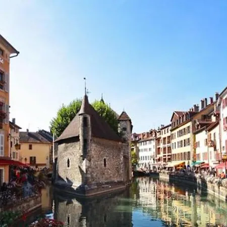 Les Balcons Du D'annecy - Néaclub