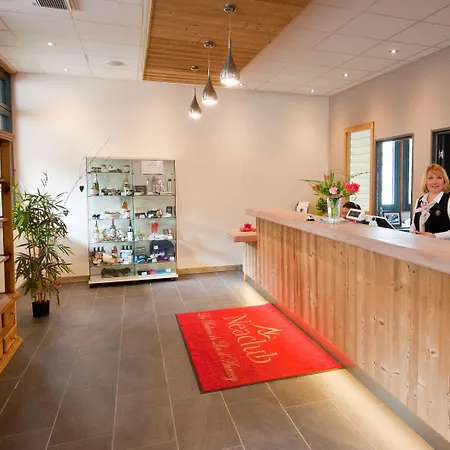 Feriepark Village Club Les Balcons Du D'annecy - Neaclub 3*